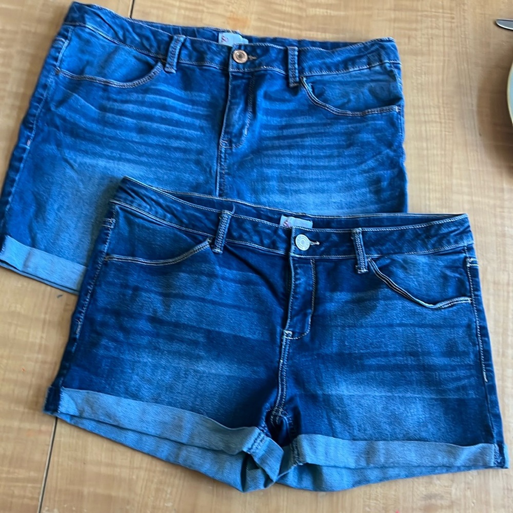 Two Pair of Sonoma Juniors Cuffed Denim Shorts  Size 20 Plus
